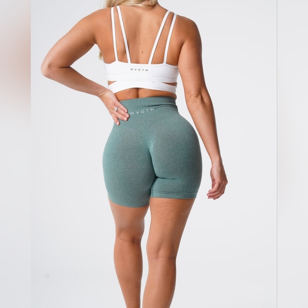 🏋♀️ NVGTN Forest Green Pro Seamless Shorts Medium 🏋♀️ - Picture 3 of 6